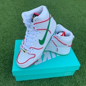 Nike SB Dunk High PRM QS